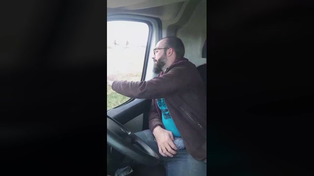 frenchtrucker01  25-02-2022